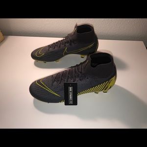 New Nike Mercurial Superfly Elite